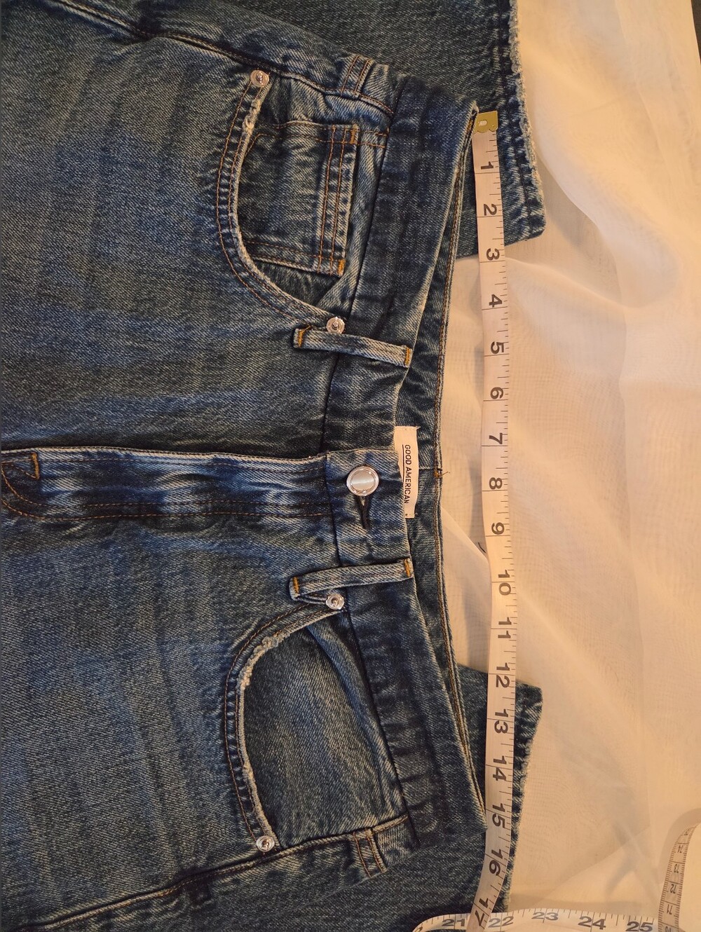 Good American Good Vintage High Rise Distressed Straight Leg Cotton Jeans, 8/29 - Picture 7 of 15